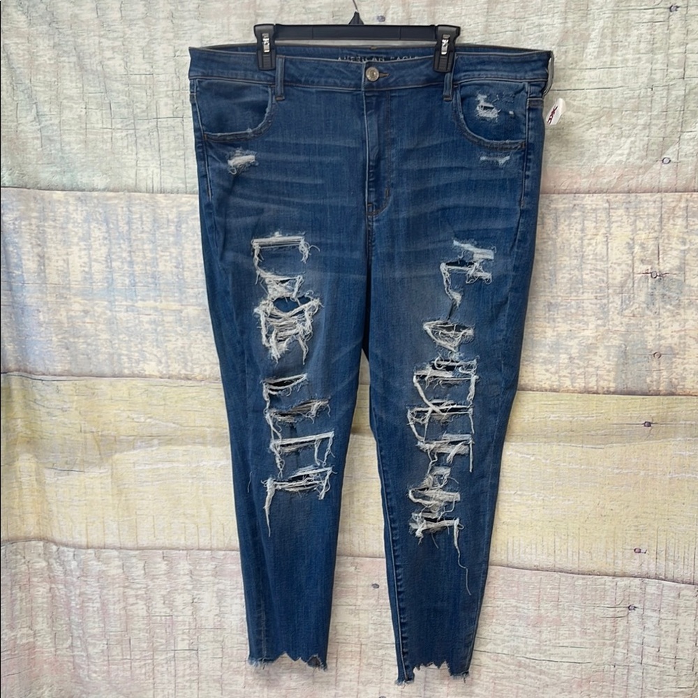American Eagle -Distressed Blue Jeans